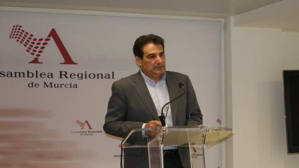 El diputado del PSOE Antonio Guillamón en la Asamblea El diputado del PSOE Antonio Guillamón en la Asamblea