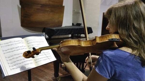 Componente de la Joven Orquesta de Canarias Componente de la Joven Orquesta de Canarias