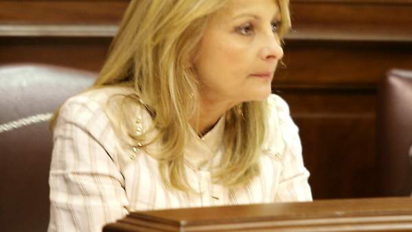 María Australia Navarro (PP) María Australia Navarro (PP)