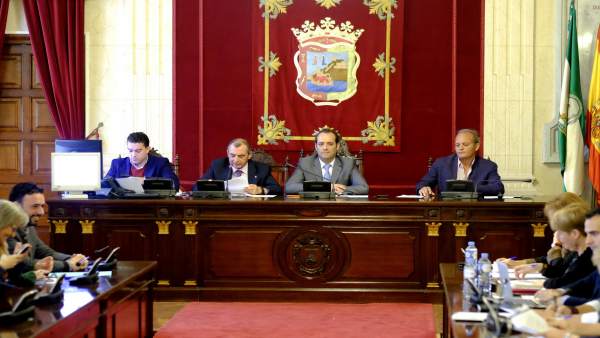 Juan Cassá preside la comisión de investigación de Limasa Juan Cassá preside la comisión de investigación de Limasa