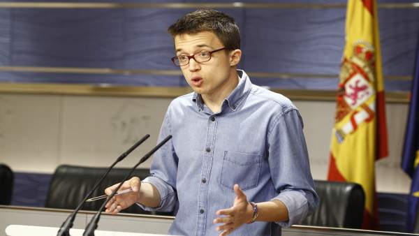 Rueda de prensa de Errejón en el Congreso Rueda de prensa de Errejón en el Congreso
