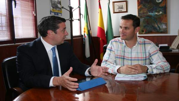 Reunión Telefónica y Ayuntamiento de Malpartida de Plasencia Reunión Telefónica y Ayuntamiento de Malpartida de Plasencia