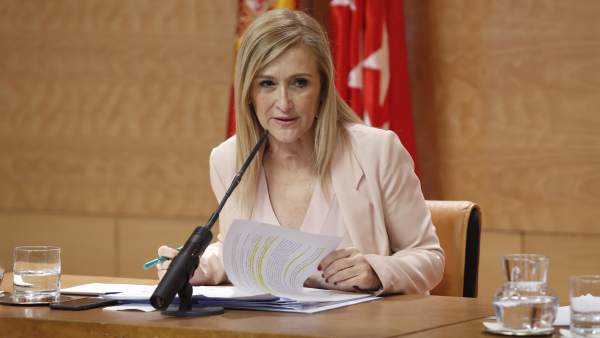 Cifuentes en rueda de prensa Cifuentes en rueda de prensa