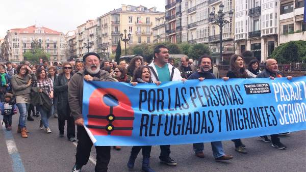 Manifestación en Santander a favor de los refugiados Manifestación en Santander a favor de los refugiados