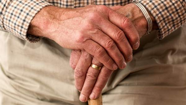 Anciano. Pensiones Anciano. Pensiones