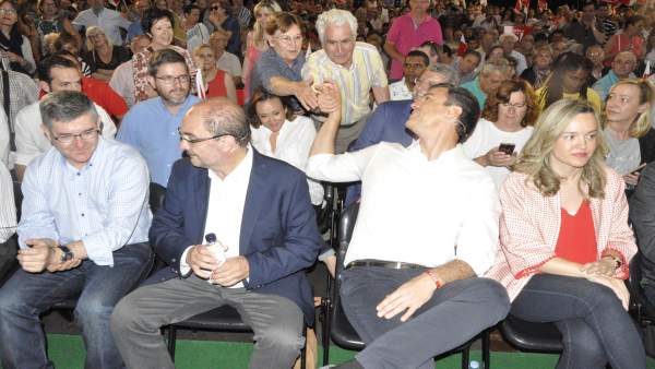 Acto electoral del PSOE en Zaragoza Acto electoral del PSOE en Zaragoza