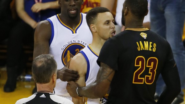 James y Curry James y Curry