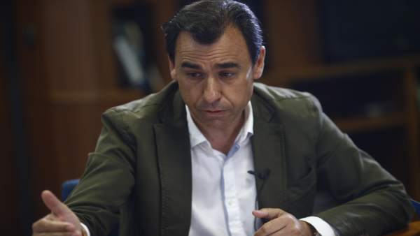 El vicesecretario del PP Martínez- Maíllo participa en un debate El vicesecretario del PP Martínez- Maíllo participa en un debate