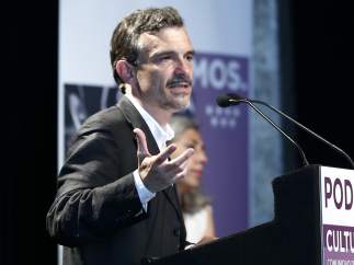 José Manuel López presenta el programa cultural de Podemos
