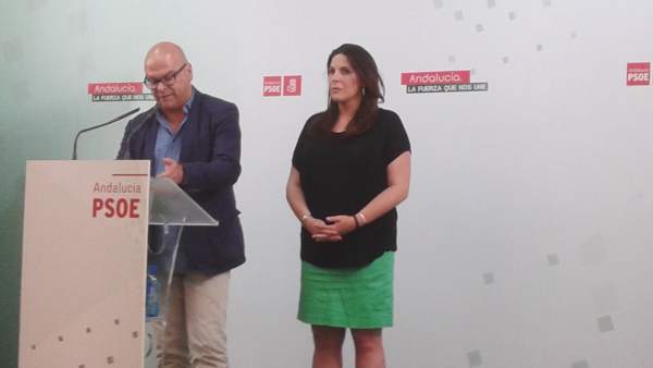 Manuel Fernández durante la rueda de prensa Manuel Fernández durante la rueda de prensa