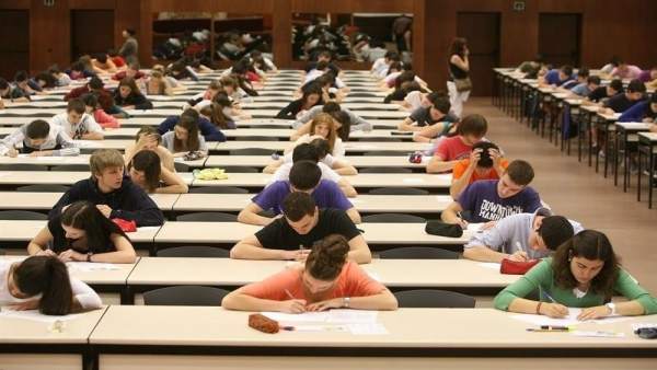 ESTUDIANTES, SELECTIVIDAD ESTUDIANTES, SELECTIVIDAD