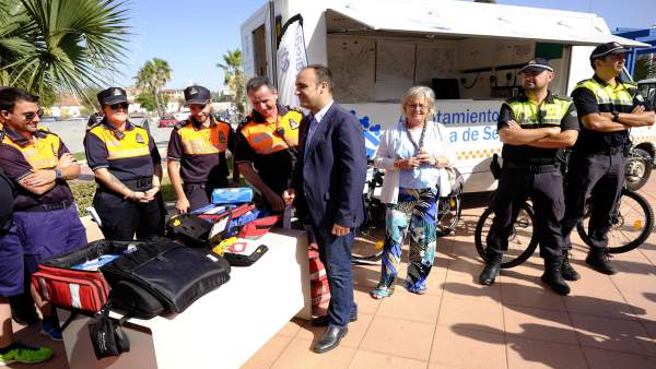 Presentación de la campaña de seguridad en las playas con Cortés y Porras Presentación de la campaña de seguridad en las playas con Cortés y Porras