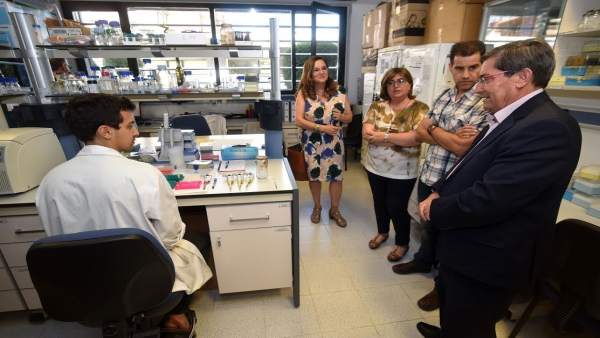 Acto y visita por la firma del convenio de colaboración entre Diputación y CSIC. Acto y visita por la firma del convenio de colaboración entre Diputación y CSIC.