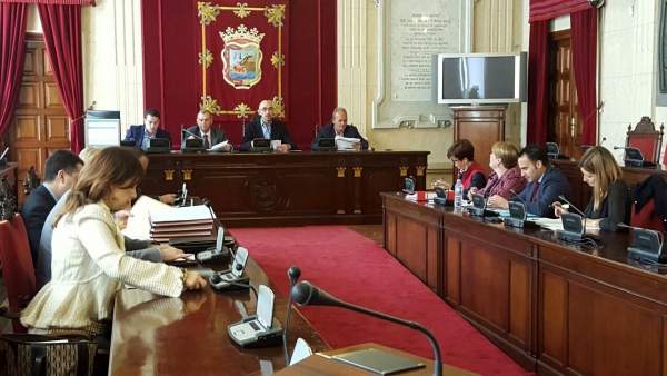 Constitución de la comisión de investigación Art Natura, presidida por Zorrilla Constitución de la comisión de investigación Art Natura, presidida por Zorrilla