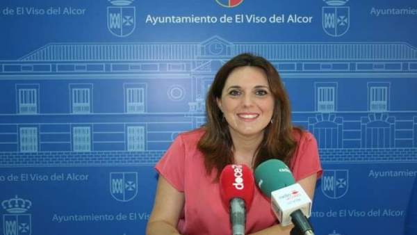La alcaldesa de El Viso insta a la Junta a poner en marcha planes de empleo. La alcaldesa de El Viso insta a la Junta a poner en marcha planes de empleo.