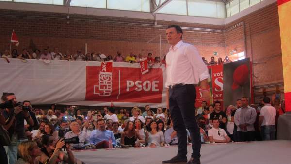 Pedro Sánchez en un mitin en Pabellón San Basilio en Murcia, elecciones 26J Pedro Sánchez en un mitin en Pabellón San Basilio en Murcia, elecciones 26J