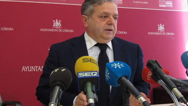 Salvador Fuentes Salvador Fuentes