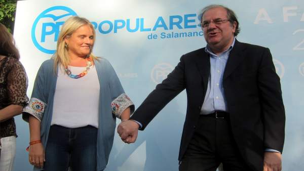 Mari Mar Blanco Junto Al Presidente De Castilla Y León, Juan Vicente Herrera Mari Mar Blanco Junto Al Presidente De Castilla Y León, Juan Vicente Herrera