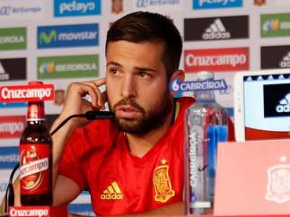 Jordi Alba en rueda de prensa