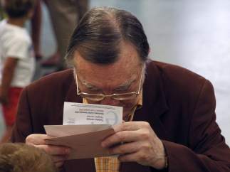 Comprobando dónde votar