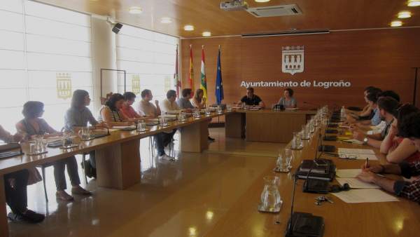 Gamarra preside el grupo de trabajo Gamarra preside el grupo de trabajo