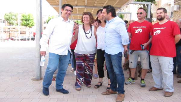 García, Doblas, Pernichi y Del Castillo en la Plaza de la Unidad García, Doblas, Pernichi y Del Castillo en la Plaza de la Unidad