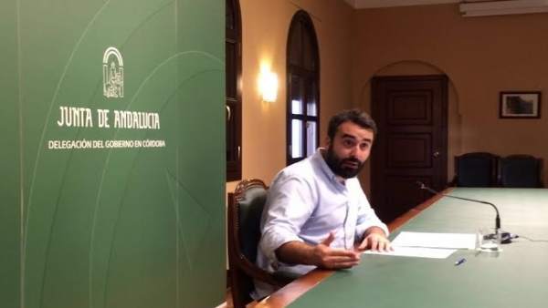 Alberto Mayoral durante la rueda de prensa Alberto Mayoral durante la rueda de prensa