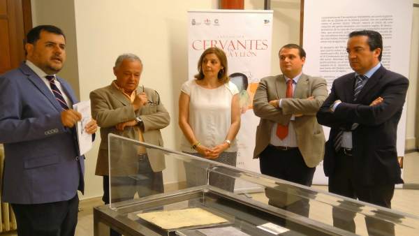 Inauguración de la exposición en Arévalo Inauguración de la exposición en Arévalo