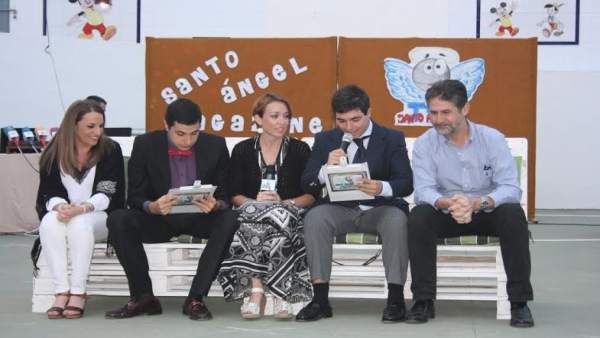 Ruiz (izda.) y Cañadillas (dcha.) participan en las actividades de fin de curso Ruiz (izda.) y Cañadillas (dcha.) participan en las actividades de fin de curso