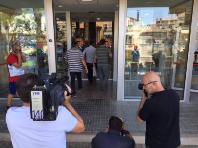 La Guardia Civil pide al Ayuntamiento de Benicàssim contratos con dos empresas