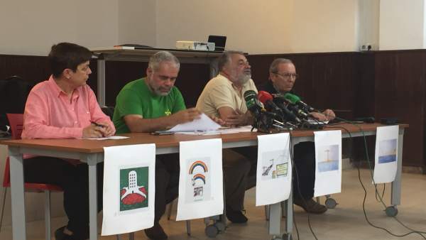 Rueda de prensa de la Plataforma 'Por un desarrollo sostenible' Rueda de prensa de la Plataforma 'Por un desarrollo sostenible'