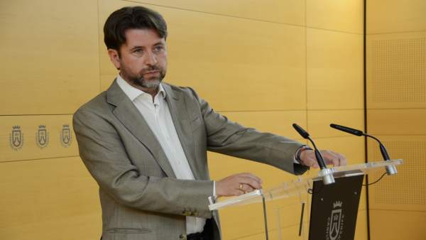 Carlos Alonso Carlos Alonso