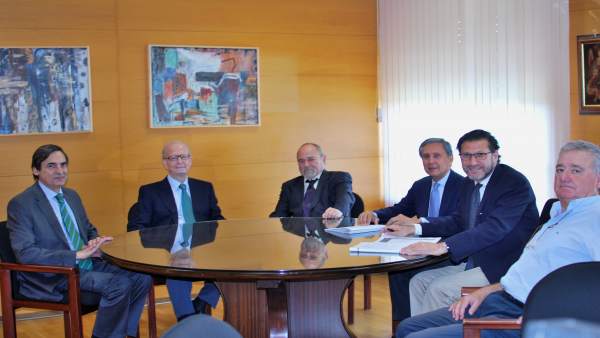Ndp TSJMU Colaboración TSJ Y Corte De Arbitraje Foto Reunión Ndp TSJMU Colaboración TSJ Y Corte De Arbitraje Foto Reunión