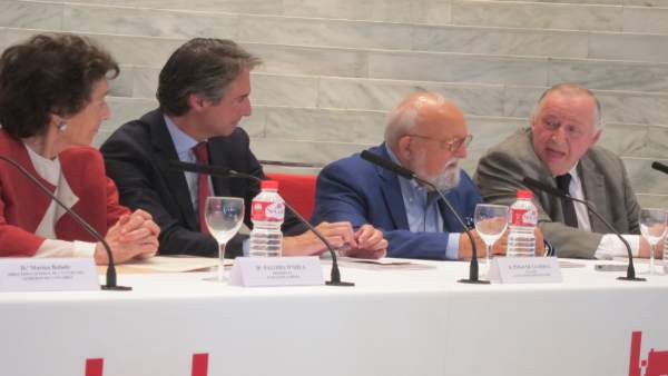Presentación del encuentro con Penderecki Presentación del encuentro con Penderecki