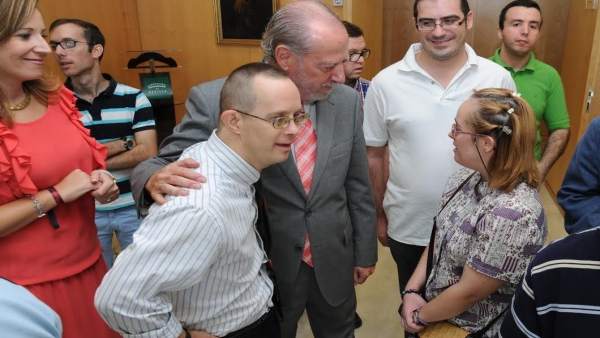 Diputación abre el plazo de subvenciones para el ámbito de la discapacidad. Diputación abre el plazo de subvenciones para el ámbito de la discapacidad.