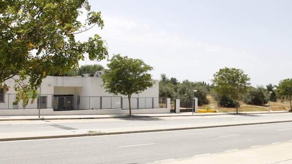 Construcción del colegio en la zona de El Almendral. Construcción del colegio en la zona de El Almendral.