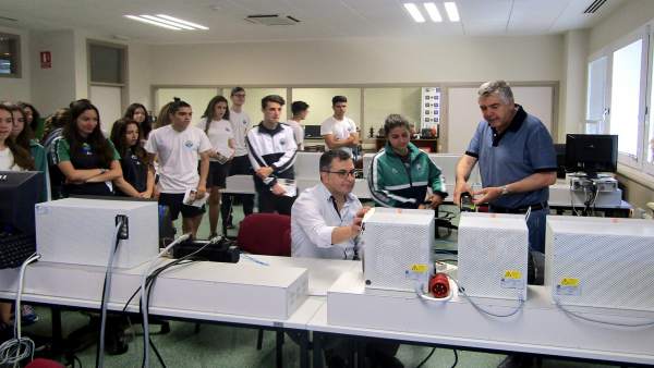 Talleres 'Conoce la Ingeniería' Talleres 'Conoce la Ingeniería'