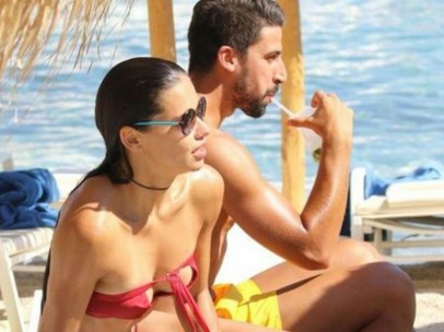 Adriana Lima y Sami Khedira en Mikonos