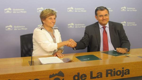González Menorca y Colina, tras la firma González Menorca y Colina, tras la firma
