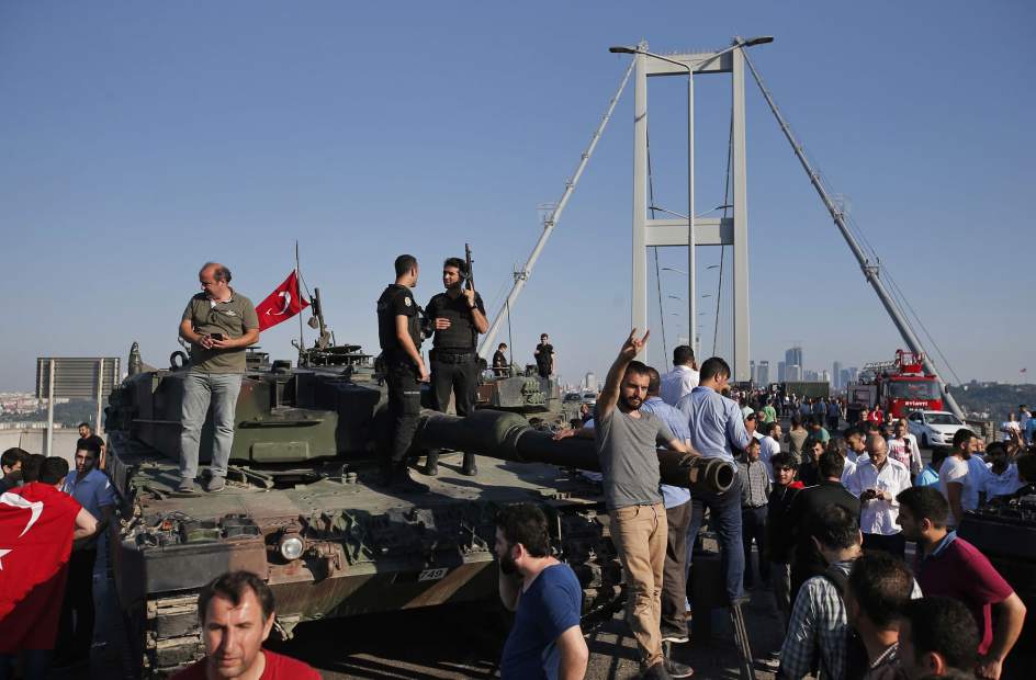 Golpe De Estado Fallido En Turquía 290 Muertos Y Más De 6000 Detenidos 3893