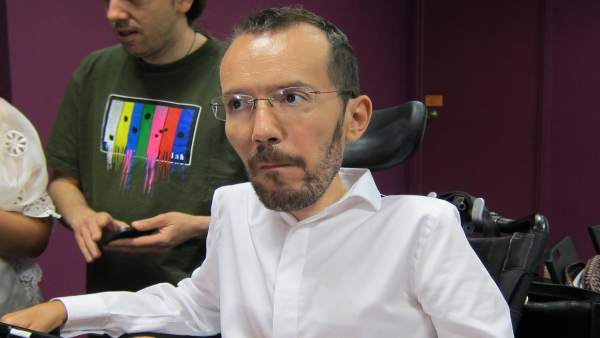 El secretario general del Podemos Aragón, Pablo Echenique El secretario general del Podemos Aragón, Pablo Echenique