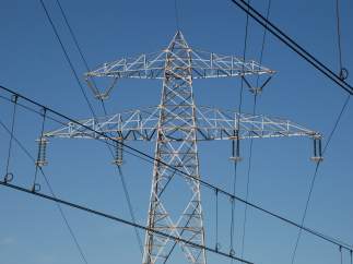 Red eléctrica / Torre de Alta Tensión