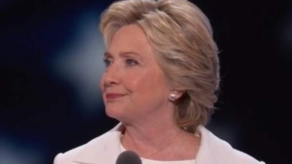 Hillary Clinton acepta la nominación demócrata a la Casa Blanca Hillary Clinton acepta la nominación demócrata a la Casa Blanca