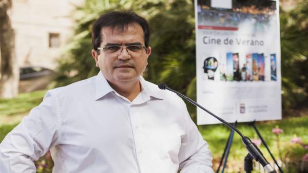 El IV concurso Almería Tierra de Cine repartirá 1.600 euros El IV concurso Almería Tierra de Cine repartirá 1.600 euros
