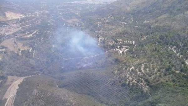 Incendio declarado este domingo en Adsubia Incendio declarado este domingo en Adsubia