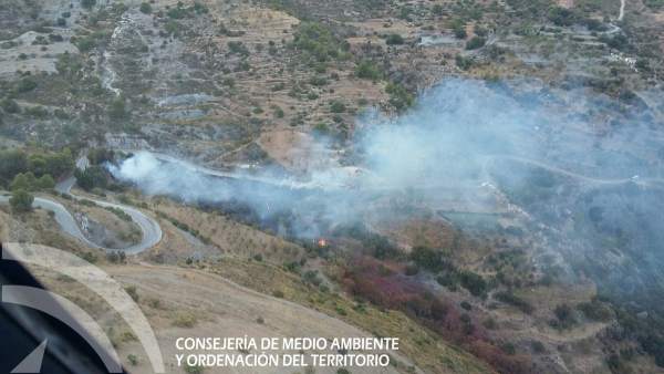 Incendio en Sierra de Lújar (Granada) Incendio en Sierra de Lújar (Granada)