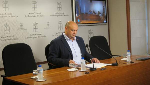El Diputado Y Portavoz De Foro En Temas De Justicia, Pedro Leal El Diputado Y Portavoz De Foro En Temas De Justicia, Pedro Leal