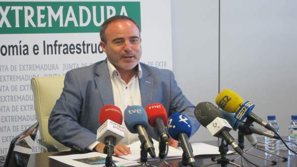 Francisco Martín en rueda de prensa Francisco Martín en rueda de prensa