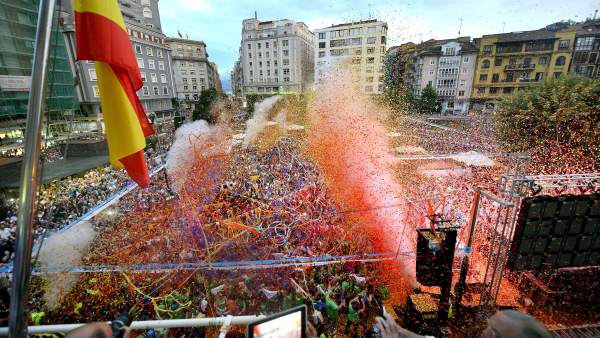 Chupinazo de la fiestas en Santander Chupinazo de la fiestas en Santander