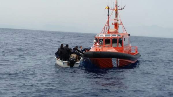 Una de las pateras llegadas a costas de Alicante Una de las pateras llegadas a costas de Alicante